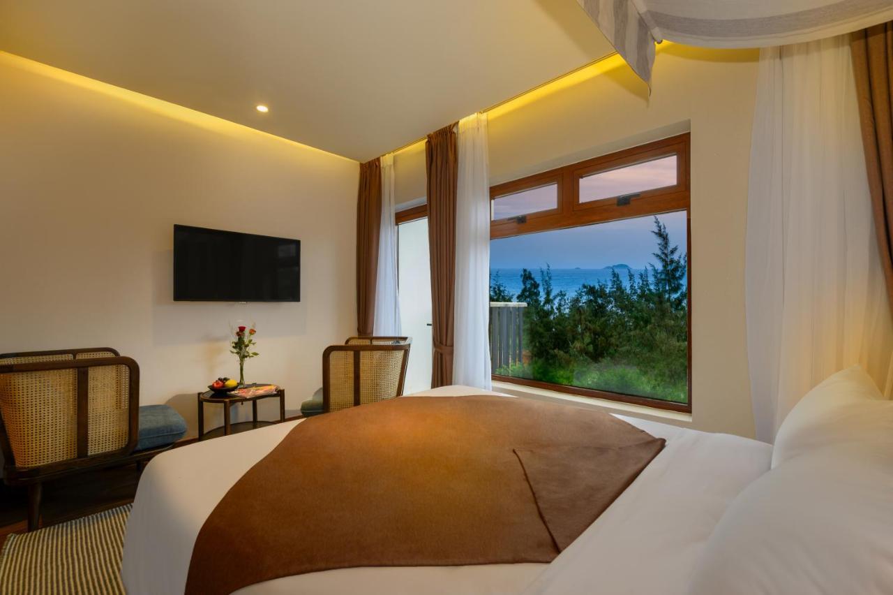 The Blossom Hoi An Ocean Front Hotel & Spa Exterior photo
